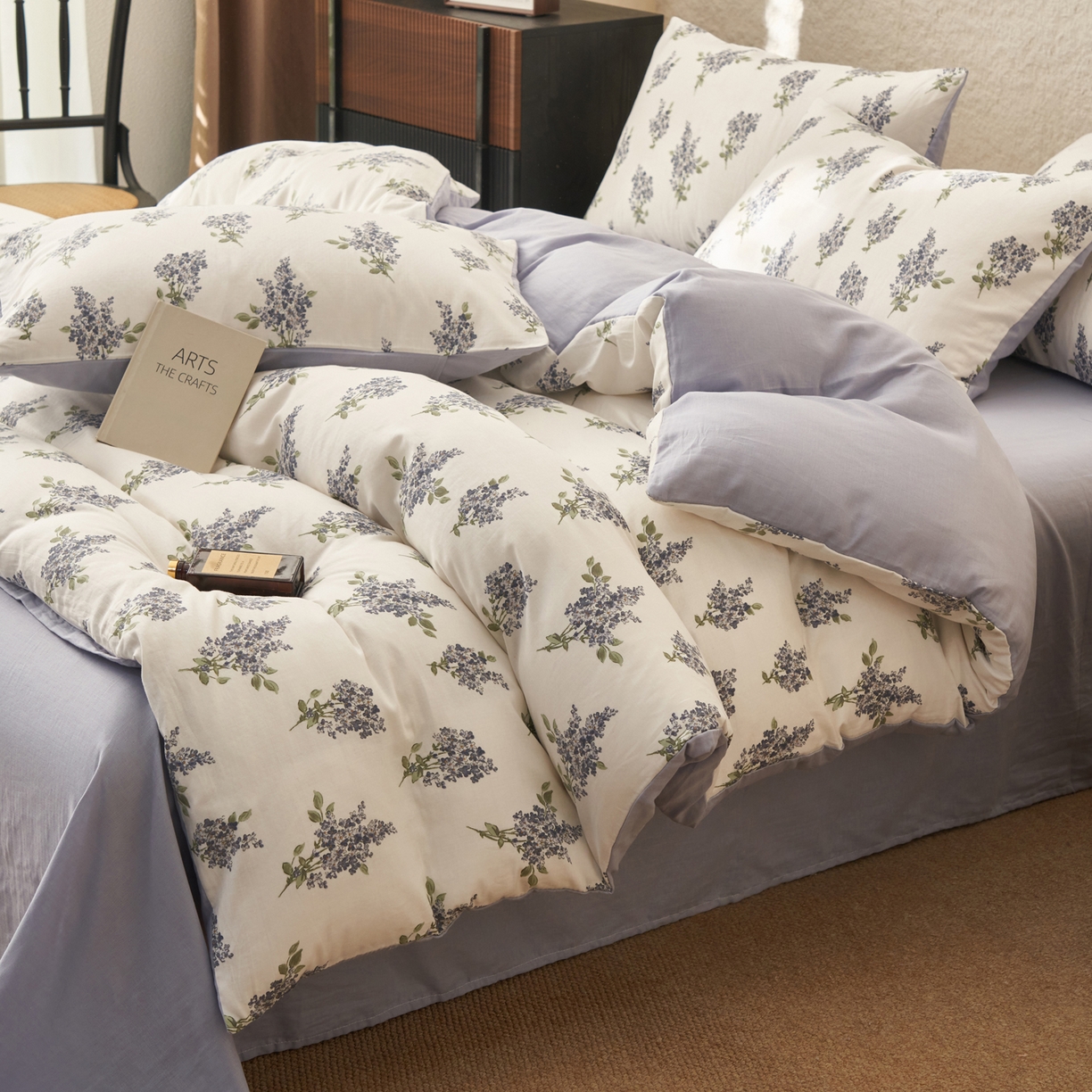 91家纺网 家纺一手货源 找家纺 早晨家纺 2026新款全棉双层纱四件套水洗棉法式复古纯棉床上用品 蓝花序