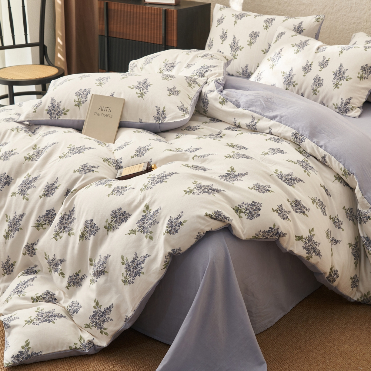 91家纺网 家纺一手货源 找家纺 早晨家纺 2026新款全棉双层纱四件套水洗棉法式复古纯棉床上用品 蓝花序