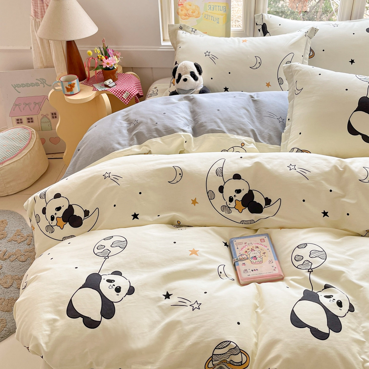 91家纺网 家纺一手货源 找家纺 莱通家纺 2026春夏新款12868全棉印花四件套单品系列二-四件套提供买家秀，预留缩水率） 放空小熊猫