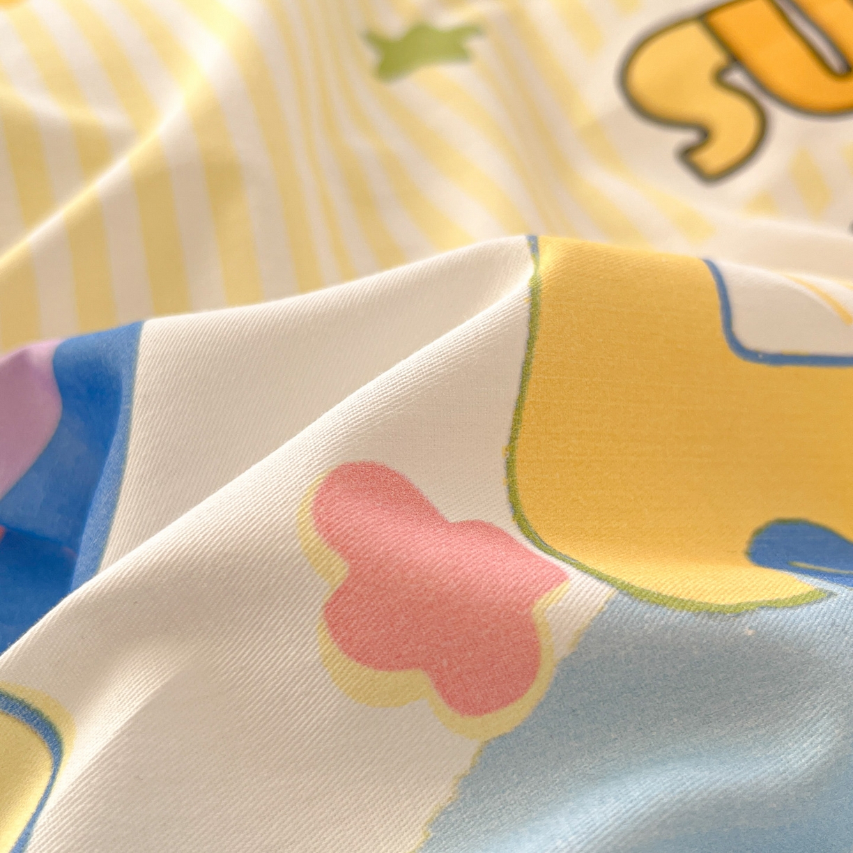 91家纺网 家纺一手货源 找家纺 莱通家纺 2026春夏新款12868全棉印花四件套单品系列二-四件套提供买家秀，预留缩水率） 闲趣恐龙