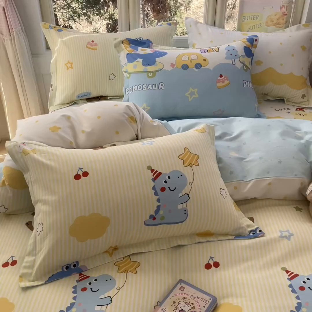 91家纺网 家纺一手货源 找家纺 莱通家纺 2026春夏新款12868全棉印花四件套单品系列二-四件套提供买家秀，预留缩水率） 闲趣恐龙