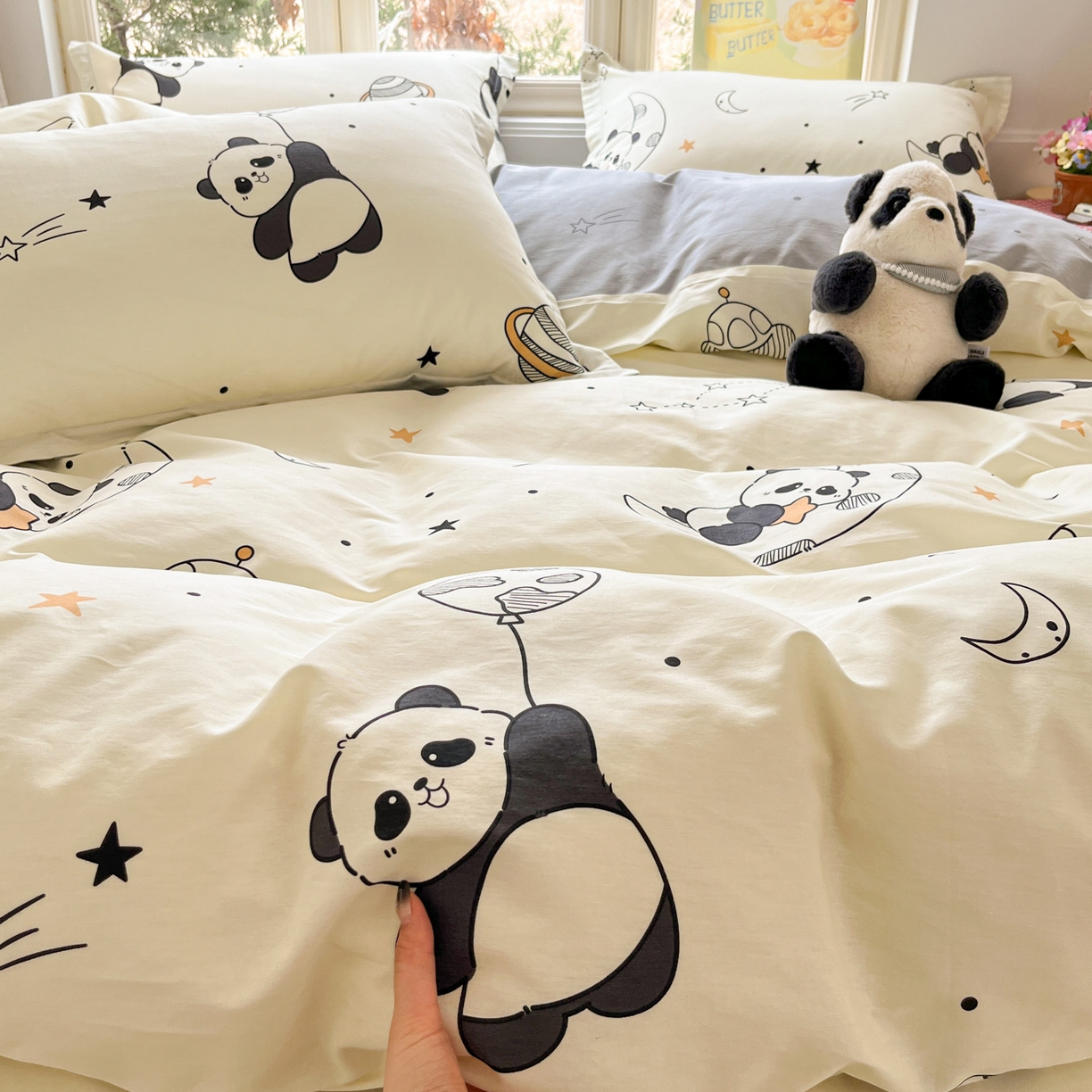 91家纺网 家纺一手货源 找家纺 莱通家纺 2026春夏新款12868全棉印花四件套单品系列二-单被套提供买家秀，预留缩水率） 放空小熊猫