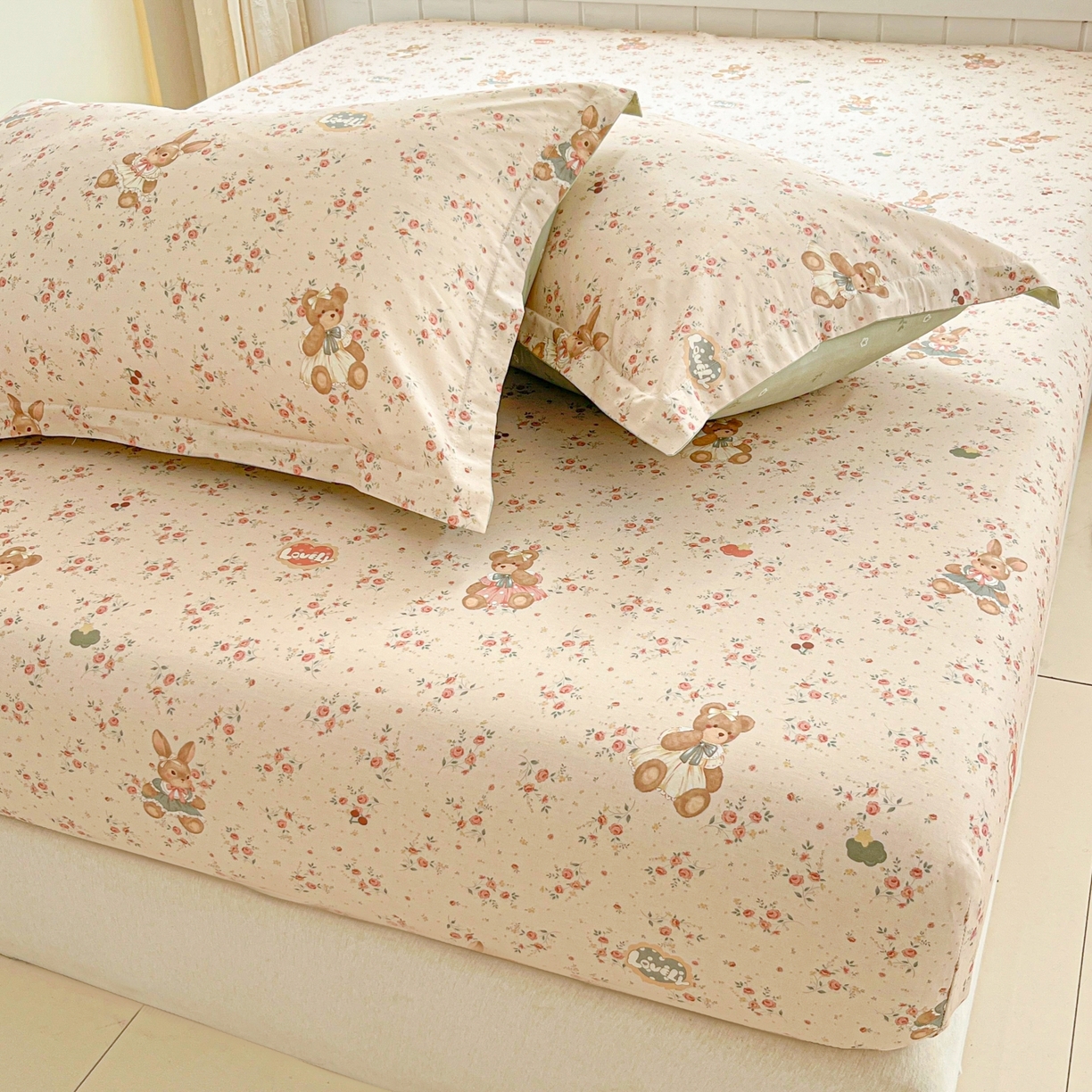 91家纺网 家纺一手货源 找家纺 莱通家纺 2026春夏新款12868全棉印花四件套单品系列二-单床笠 多萌日记