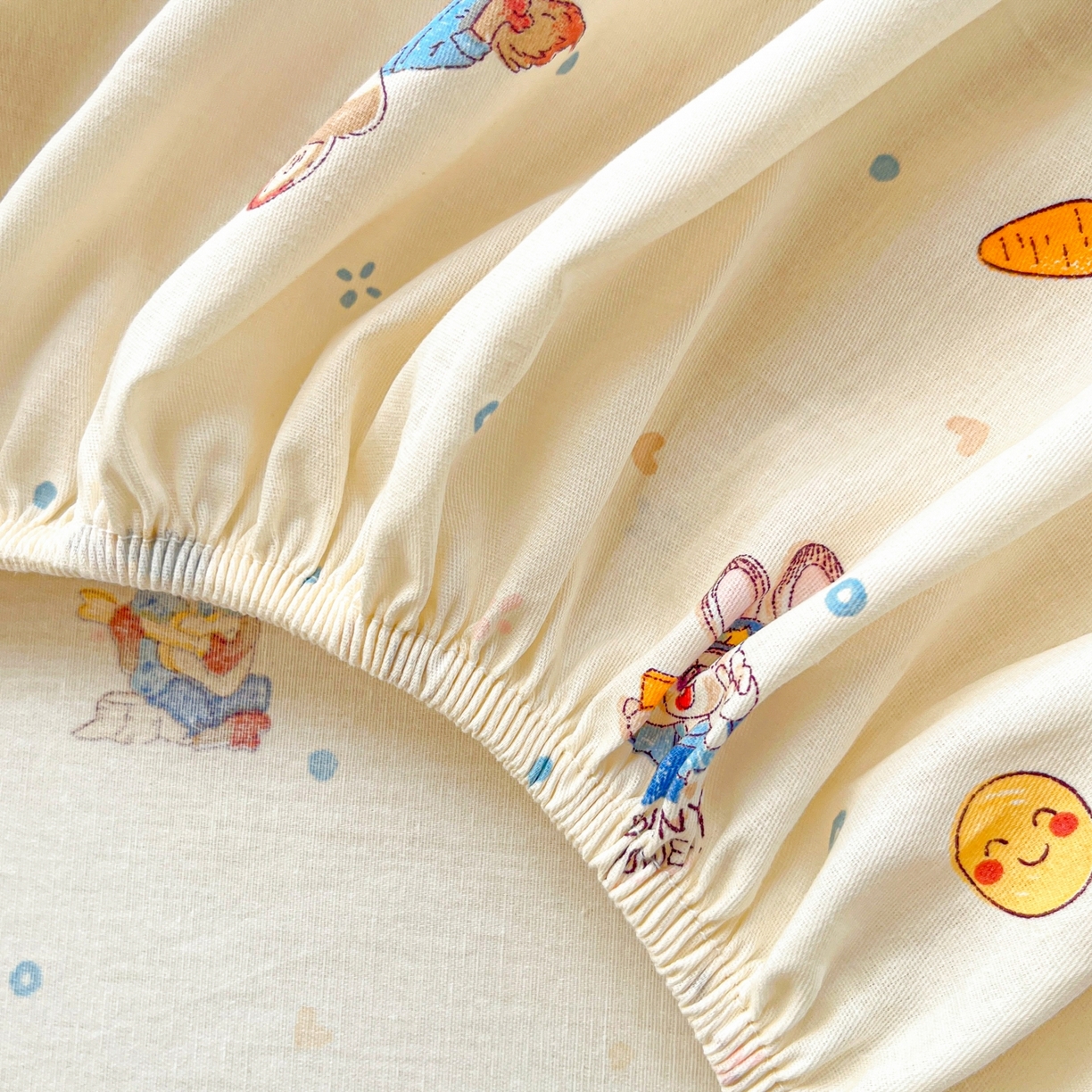 91家纺网 家纺一手货源 找家纺 莱通家纺 2026春夏新款12868全棉印花四件套单品系列二-单床笠 疯狂小cp