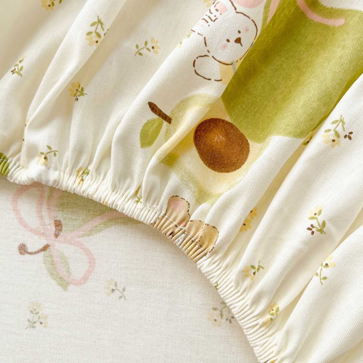 91家纺网 家纺一手货源 找家纺 莱通家纺 2026春夏新款12868全棉印花四件套单品系列二-单床笠 果味时光