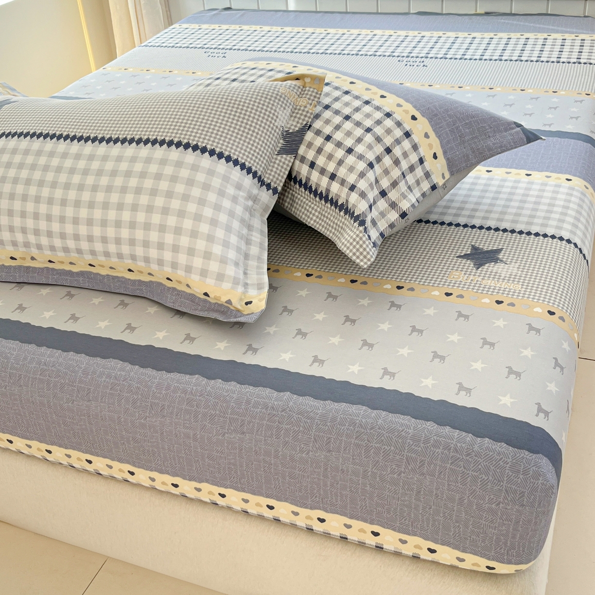 91家纺网 家纺一手货源 找家纺 莱通家纺 2026春夏新款12868全棉印花四件套单品系列二-单床笠 蓝星语