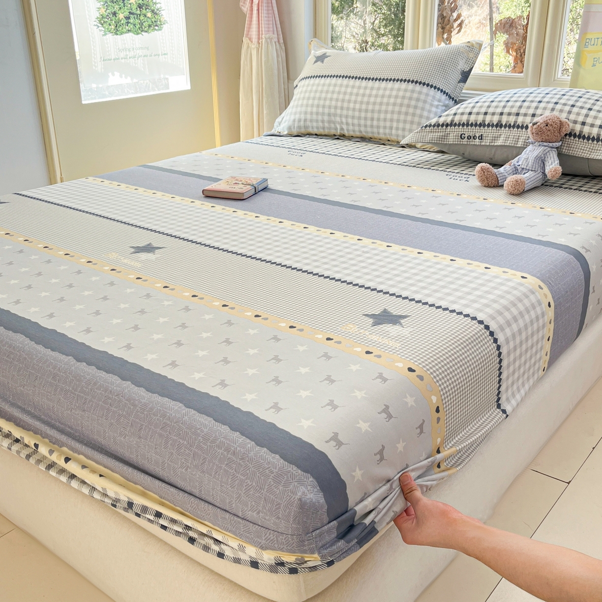 91家纺网 家纺一手货源 找家纺 莱通家纺 2026春夏新款12868全棉印花四件套单品系列二-单床笠 蓝星语