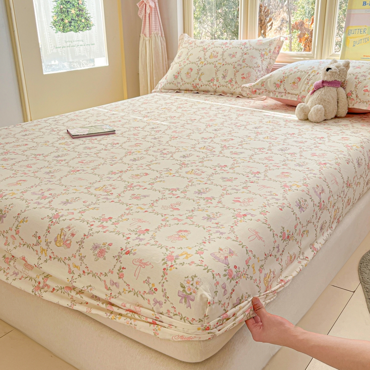 91家纺网 家纺一手货源 找家纺 莱通家纺 2026春夏新款12868全棉印花四件套单品系列二-单床笠 童话花町