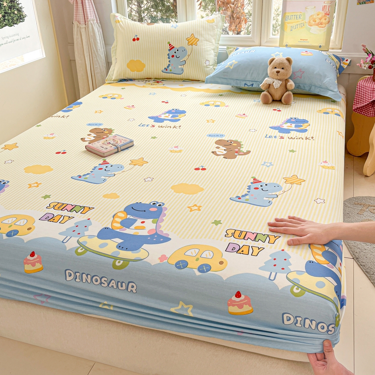 91家纺网 家纺一手货源 找家纺 莱通家纺 2026春夏新款12868全棉印花四件套单品系列二-单床笠 闲趣恐龙