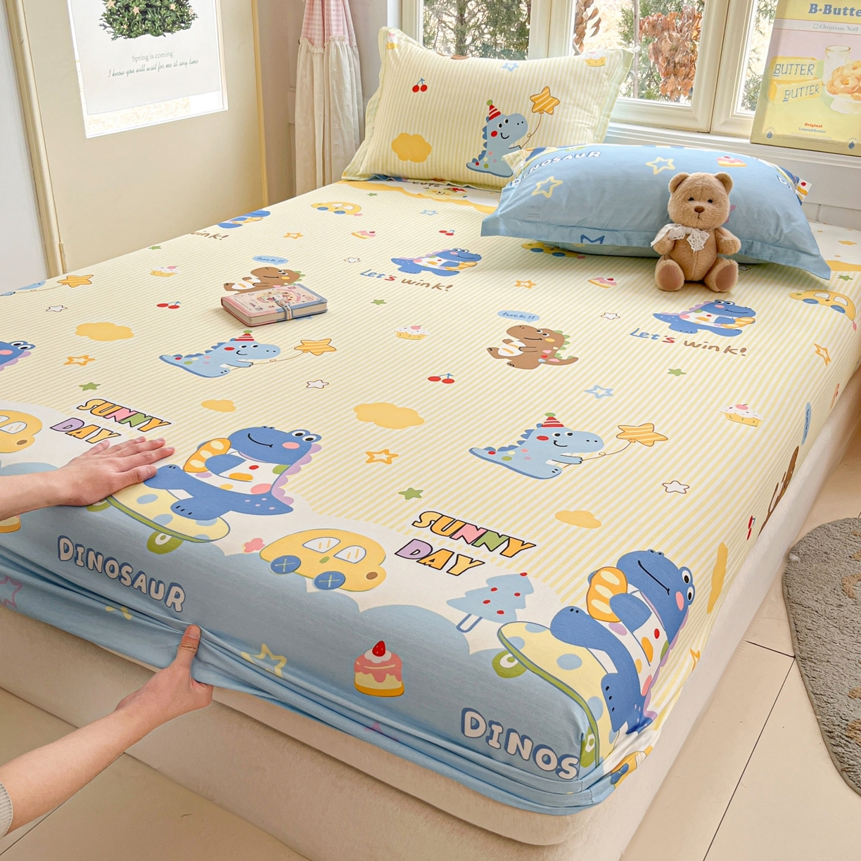 91家纺网 家纺一手货源 找家纺 莱通家纺 2026春夏新款12868全棉印花四件套单品系列二-单床笠 闲趣恐龙