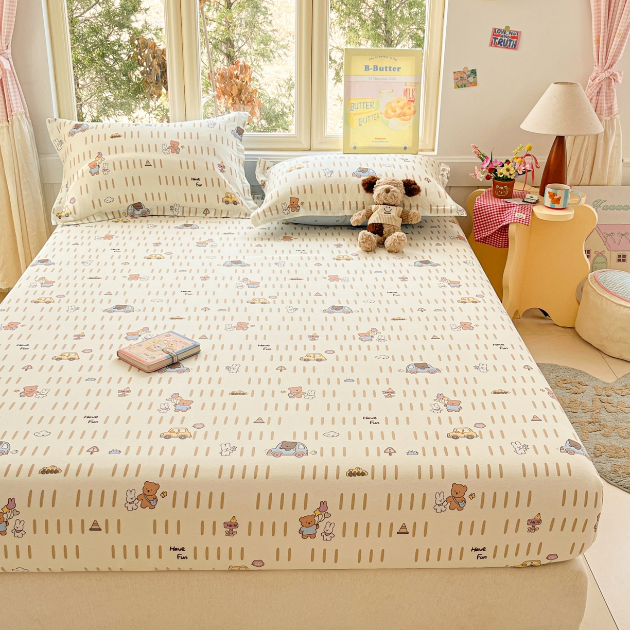 91家纺网 家纺一手货源 找家纺 莱通家纺 2026春夏新款12868全棉印花四件套单品系列二-单床笠 熊仔小汽车