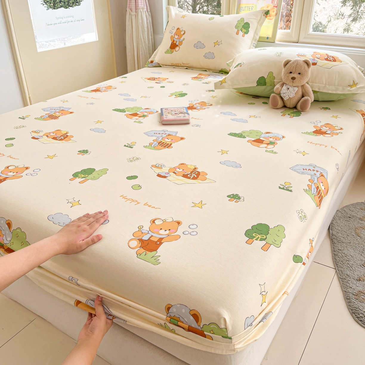 91家纺网 家纺一手货源 找家纺 莱通家纺 2026春夏新款12868全棉印花四件套单品系列二-单床笠 野炊小熊