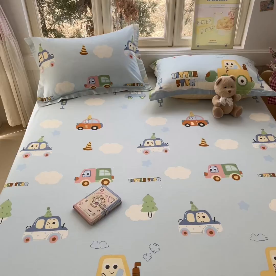 91家纺网 家纺一手货源 找家纺 莱通家纺 2026春夏新款12868全棉印花四件套单品系列二-单床笠 云朵车行