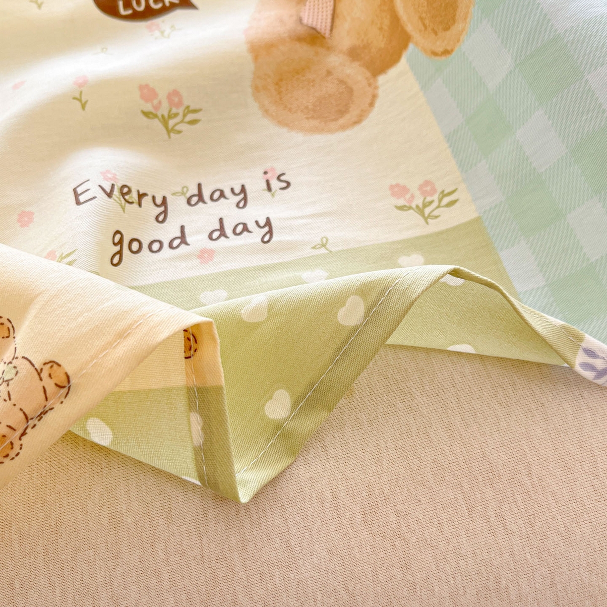 91家纺网 家纺一手货源 找家纺 莱通家纺 2026春夏新款12868全棉印花四件套单品系列二-单床单 格纹午后