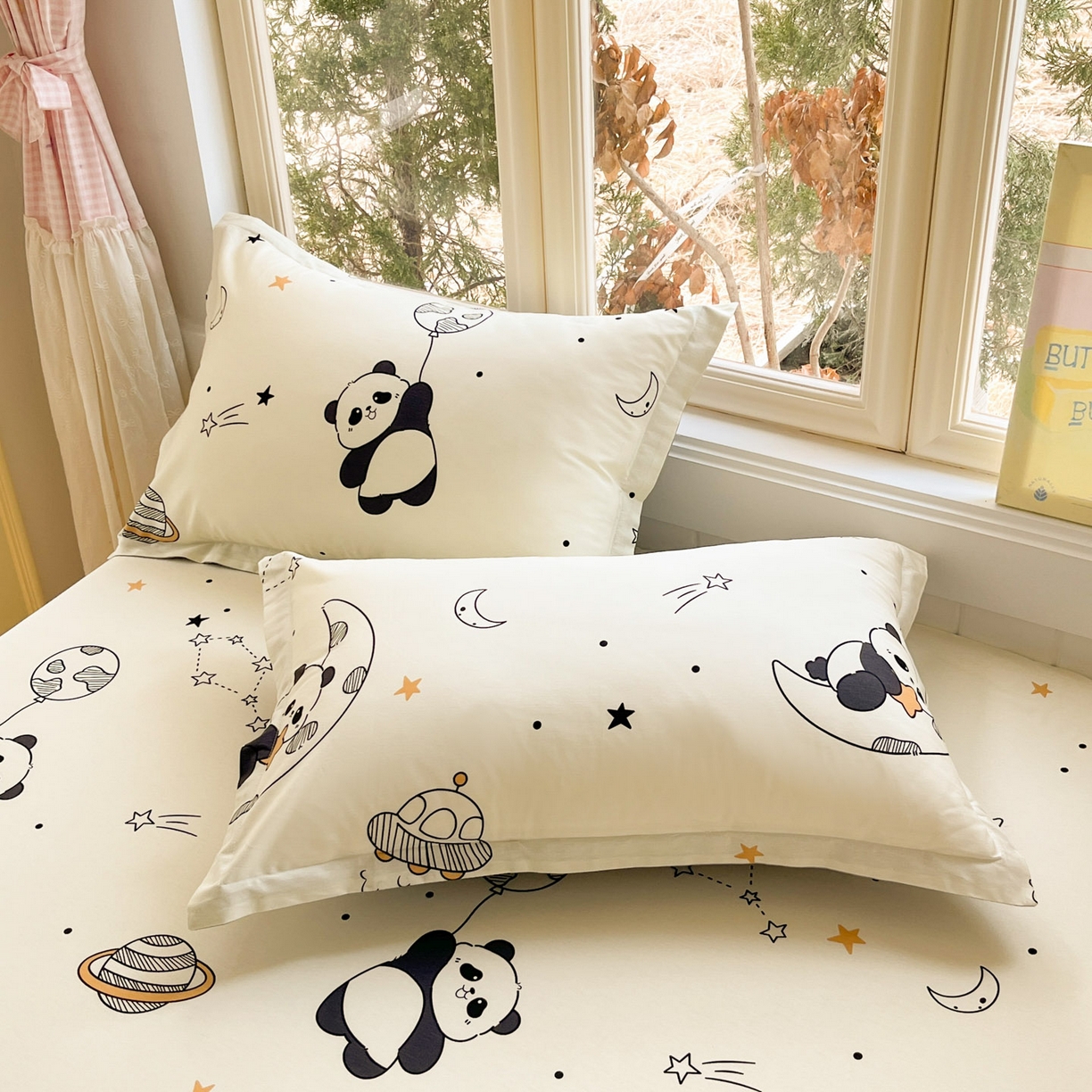 91家纺网 家纺一手货源 找家纺 莱通家纺 2026春夏新款12868全棉印花四件套单品系列二-单床单 放空小熊猫