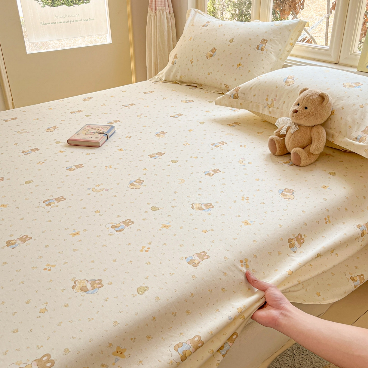 91家纺网 家纺一手货源 找家纺 莱通家纺 2026春夏新款12868全棉印花四件套单品系列二-单床单 星点兔语