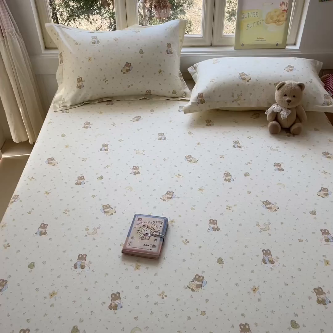 91家纺网 家纺一手货源 找家纺 莱通家纺 2026春夏新款12868全棉印花四件套单品系列二-单床单 星点兔语