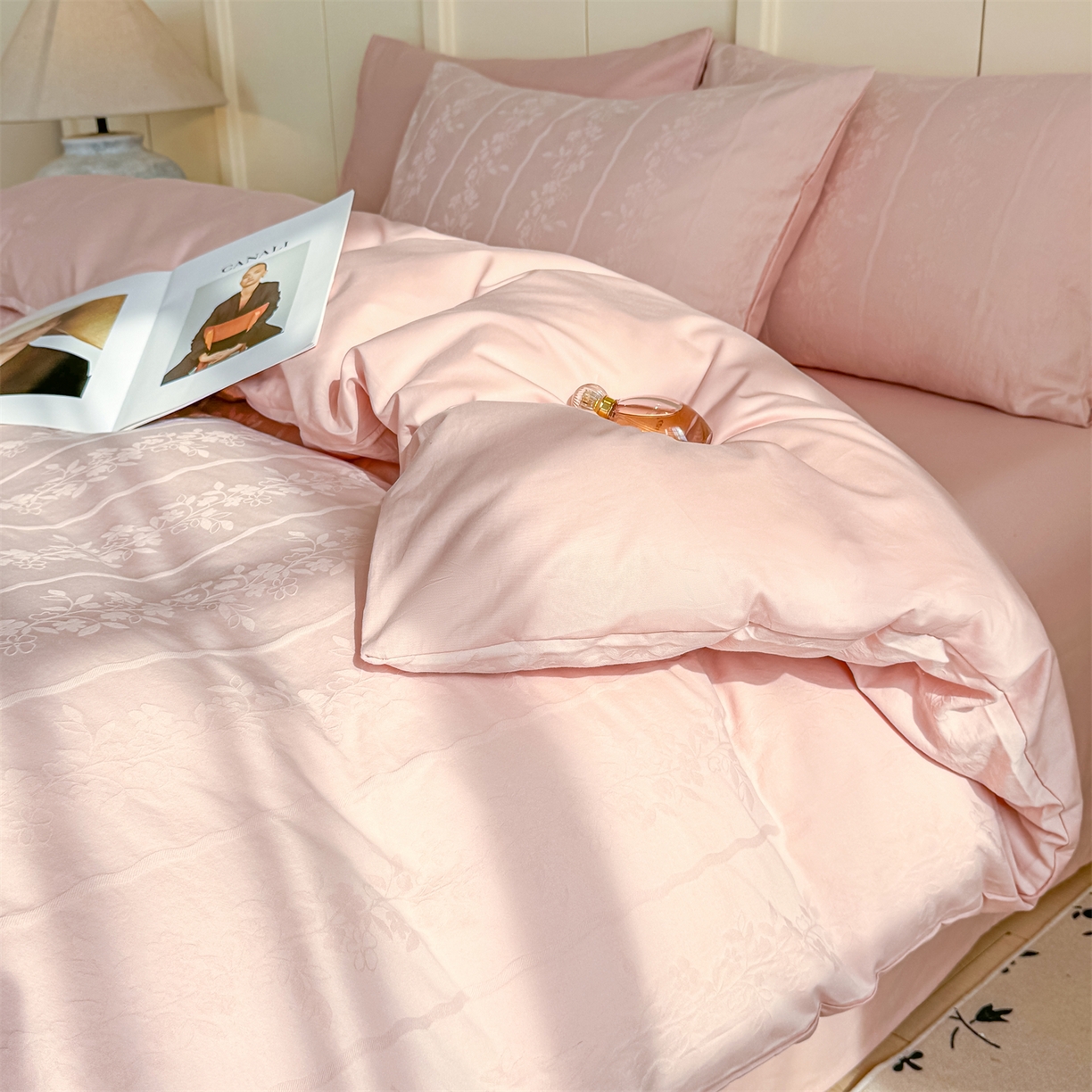 91家纺网 家纺一手货源 找家纺 （总）灰鲸 2026新款全棉纯棉厚织贡缎大提花四件套