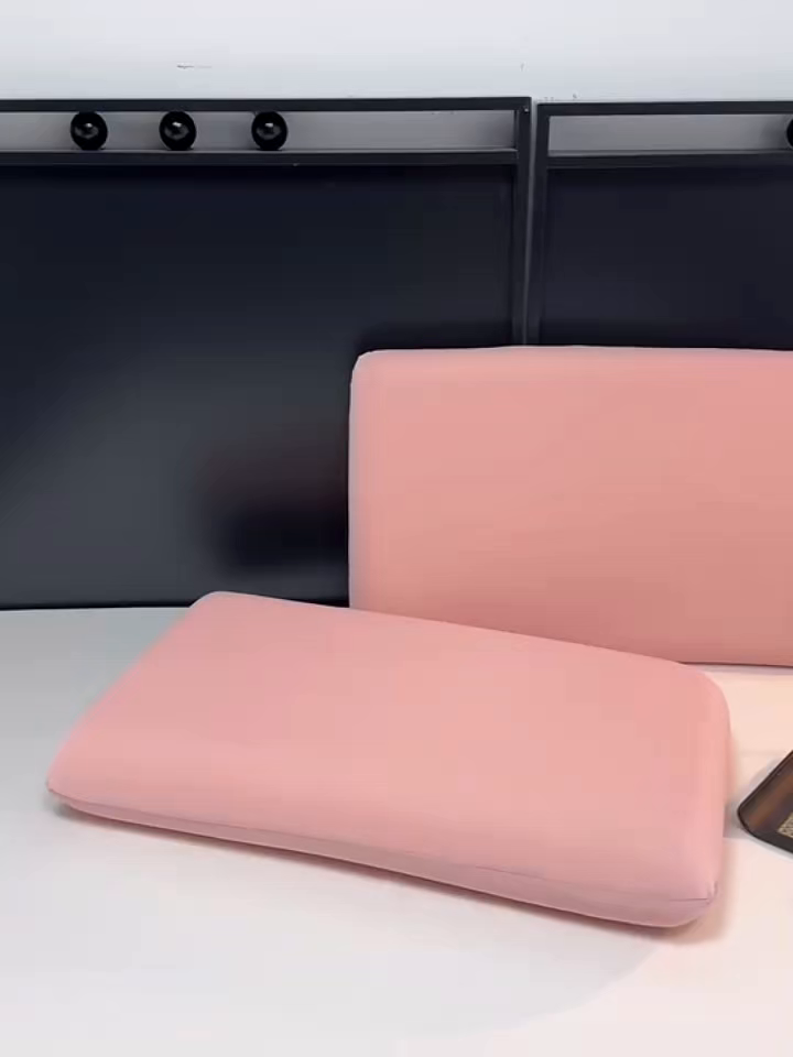 91家纺网 家纺一手货源 找家纺 慕尚家纺 2026新款升级款锦纶冰皮枕套 桃粉