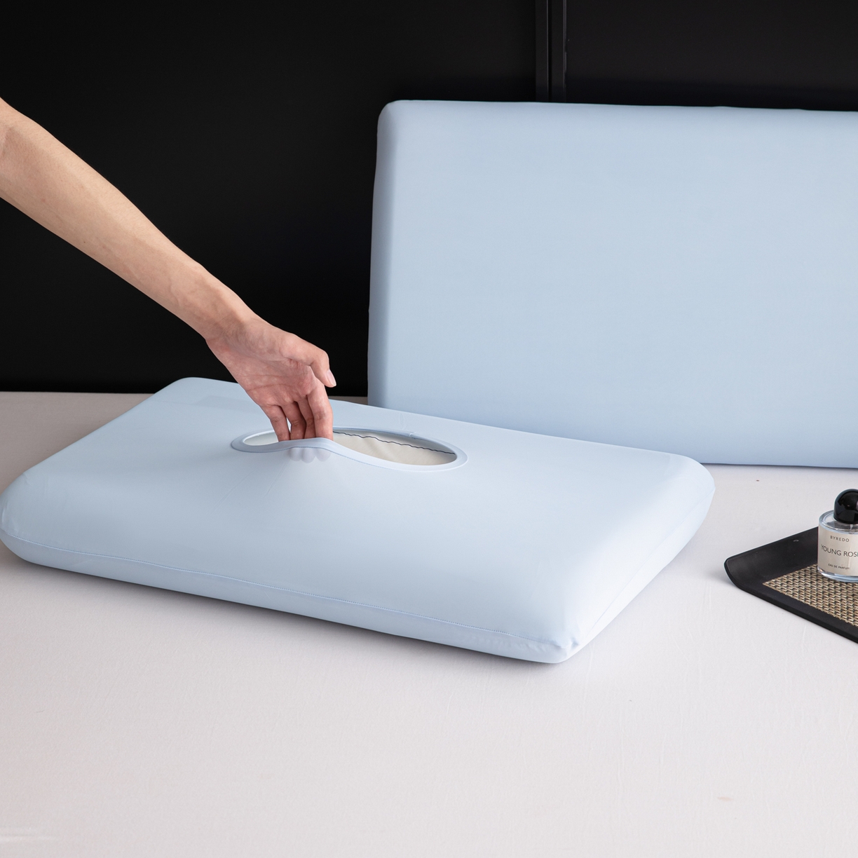 91家纺网 家纺一手货源 找家纺 慕尚家纺 2026新款升级款锦纶冰皮枕套 天空蓝