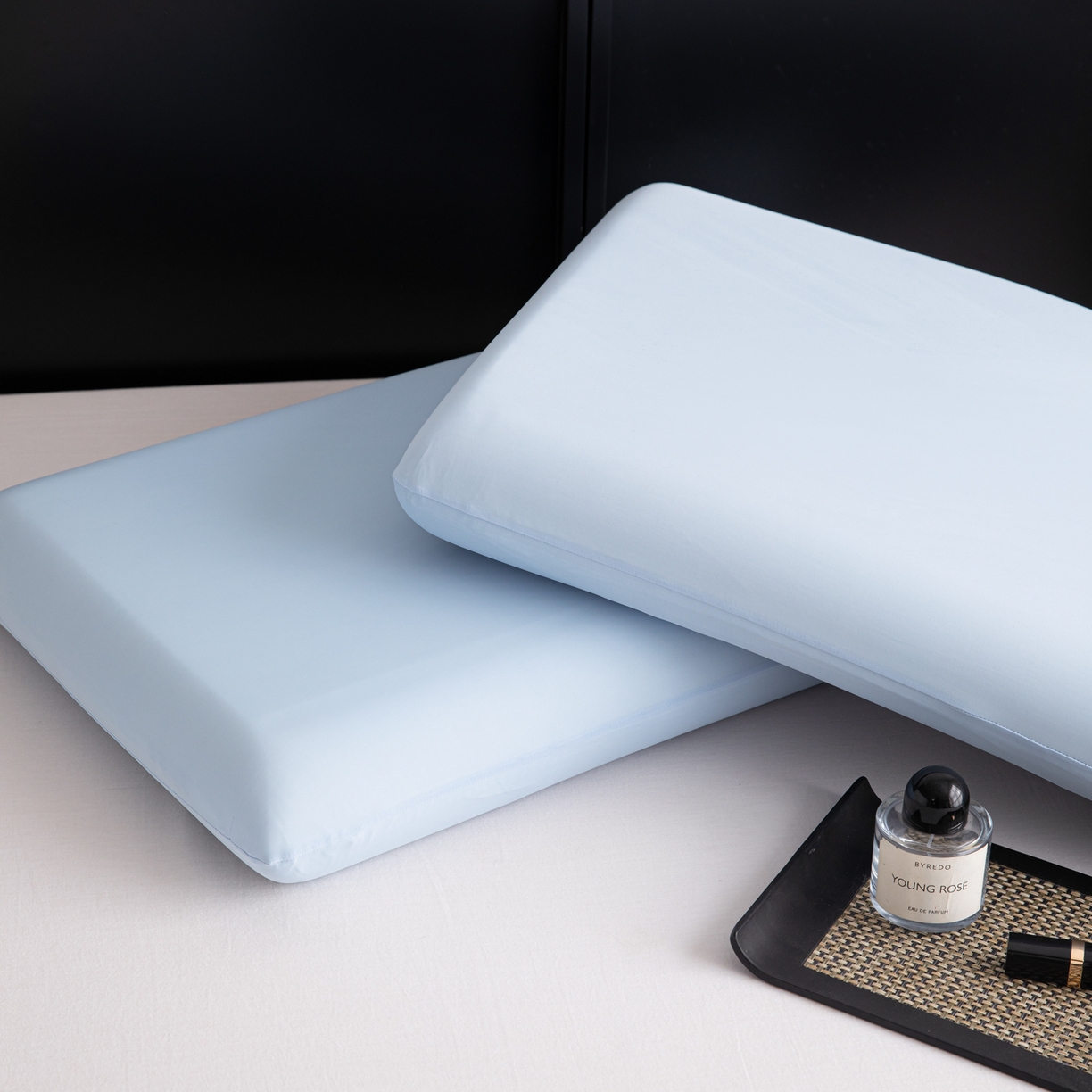 91家纺网 家纺一手货源 找家纺 慕尚家纺 2026新款升级款锦纶冰皮枕套 天空蓝