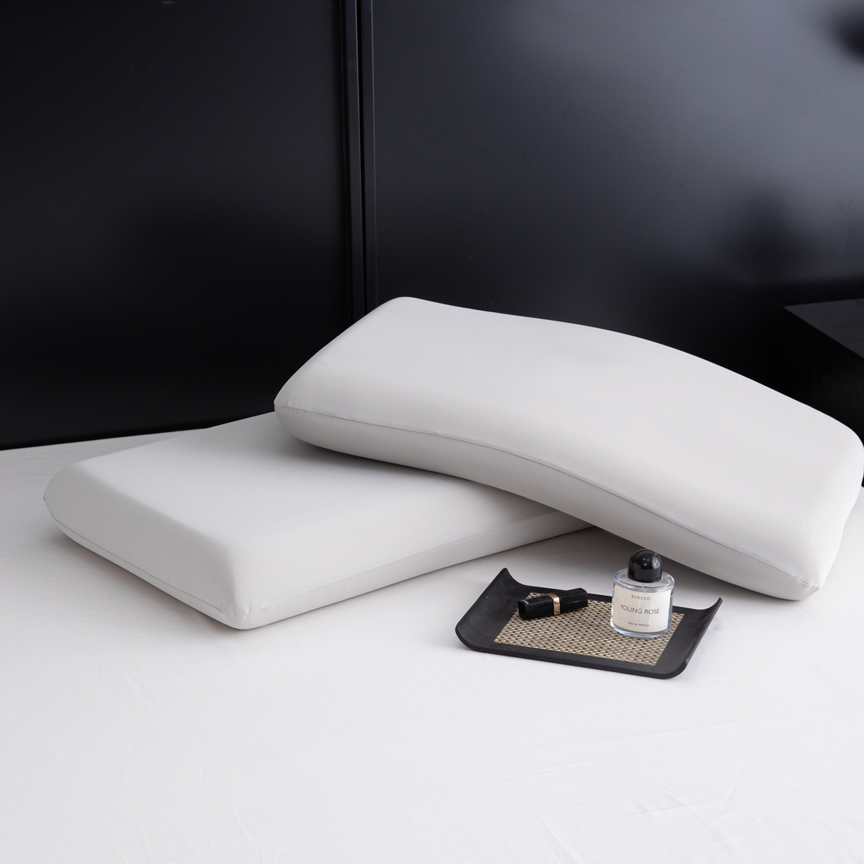 91家纺网 家纺一手货源 找家纺 慕尚家纺 2026新款升级款锦纶冰皮枕套 银灰