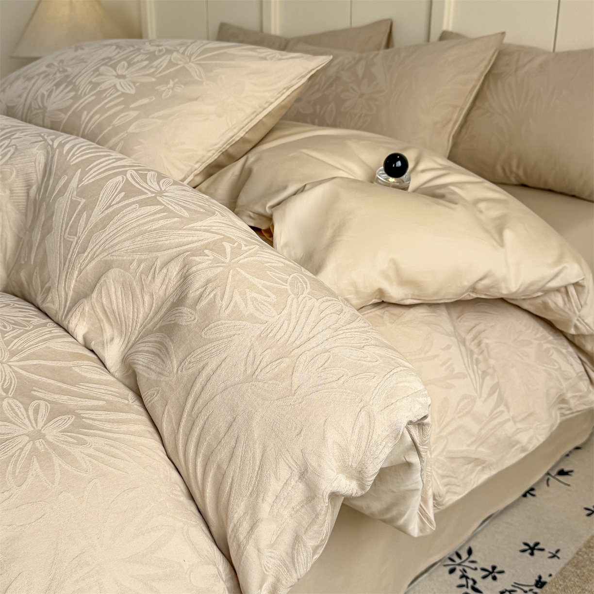 91家纺网 家纺一手货源 找家纺 灰鲸 2026新款全棉纯棉厚织贡缎大提花四件套 花汀-可可杏