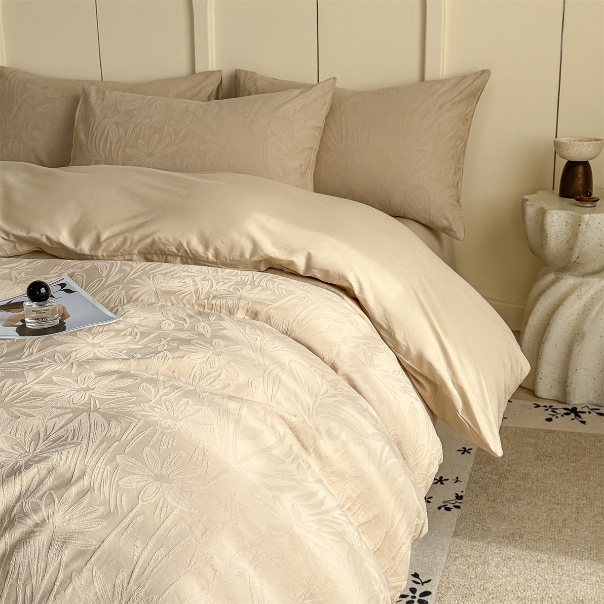 91家纺网 家纺一手货源 找家纺 灰鲸 2026新款全棉纯棉厚织贡缎大提花四件套 花汀-可可杏