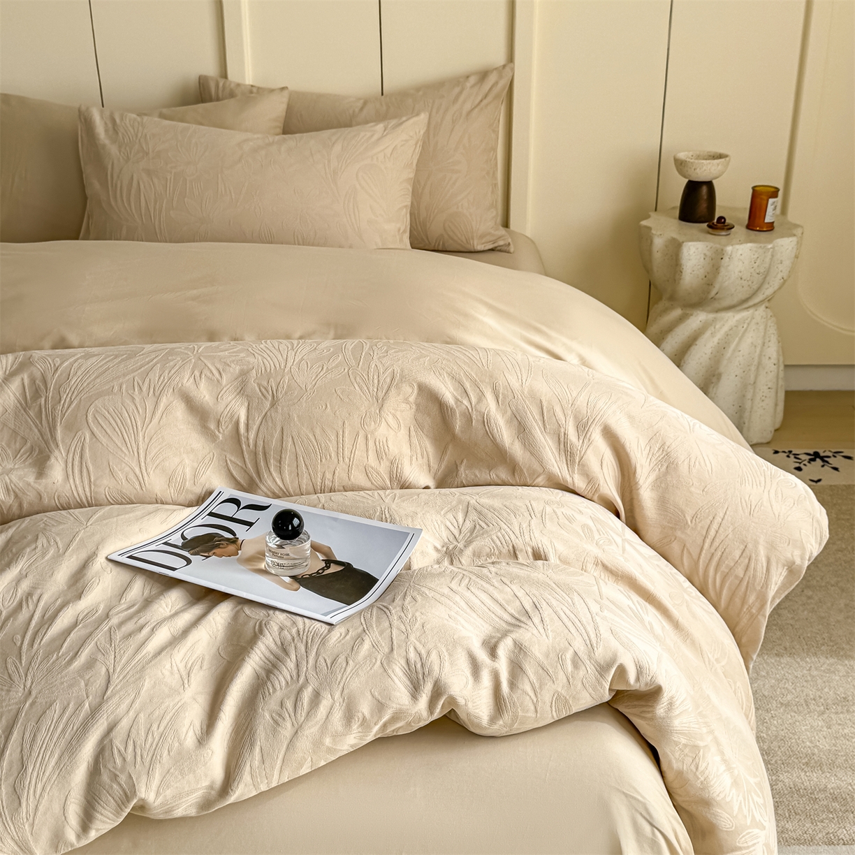 91家纺网 家纺一手货源 找家纺 灰鲸 2026新款全棉纯棉厚织贡缎大提花四件套 花汀-可可杏