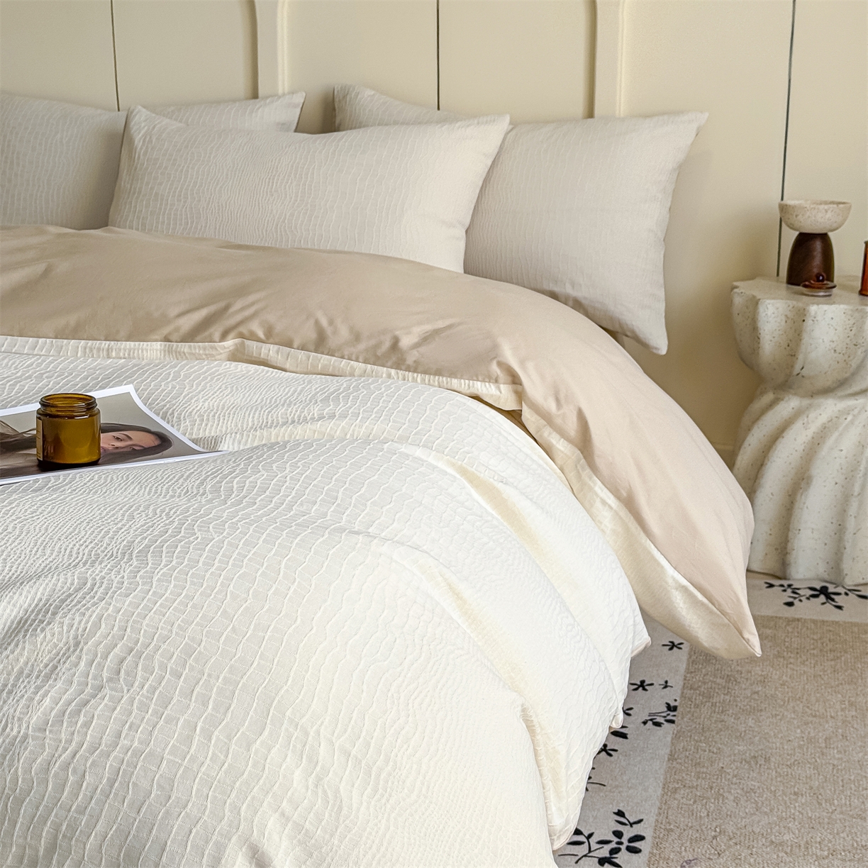 91家纺网 家纺一手货源 找家纺 灰鲸 2026新款全棉纯棉厚织贡缎大提花四件套 黎辉-杏仁奶霜