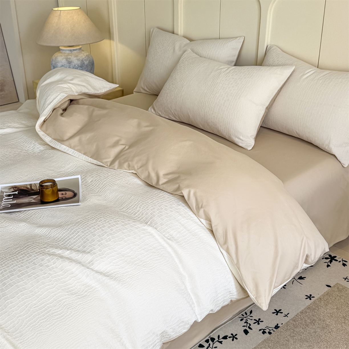 91家纺网 家纺一手货源 找家纺 灰鲸 2026新款全棉纯棉厚织贡缎大提花四件套 黎辉-杏仁奶霜