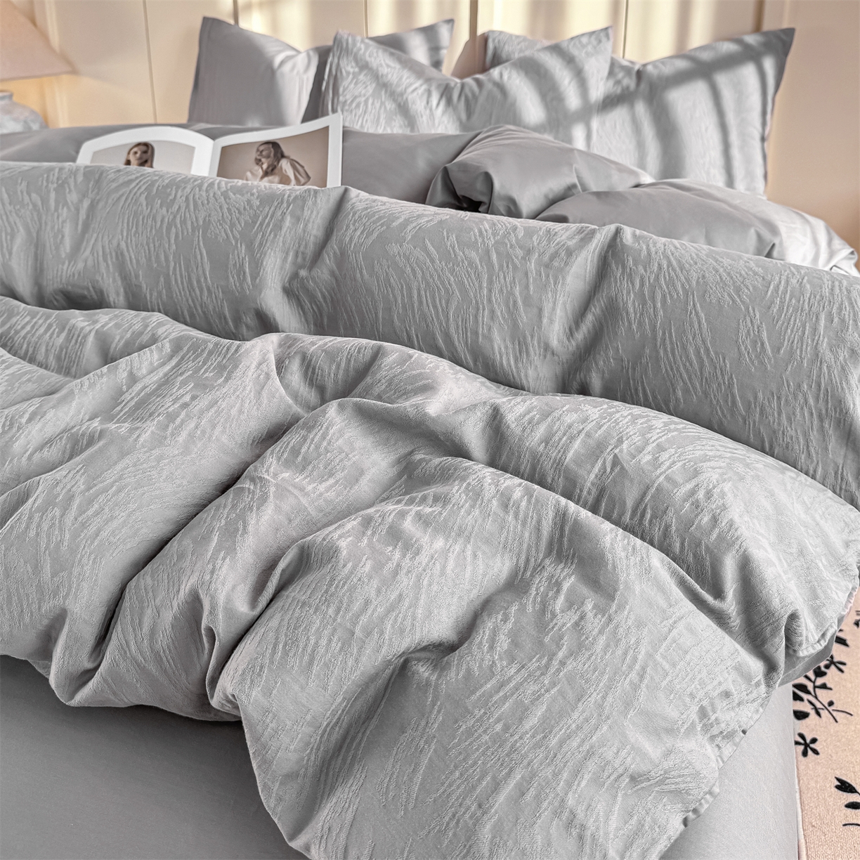 91家纺网 家纺一手货源 找家纺 灰鲸 2026新款全棉纯棉厚织贡缎大提花四件套 弥爱-雾灰