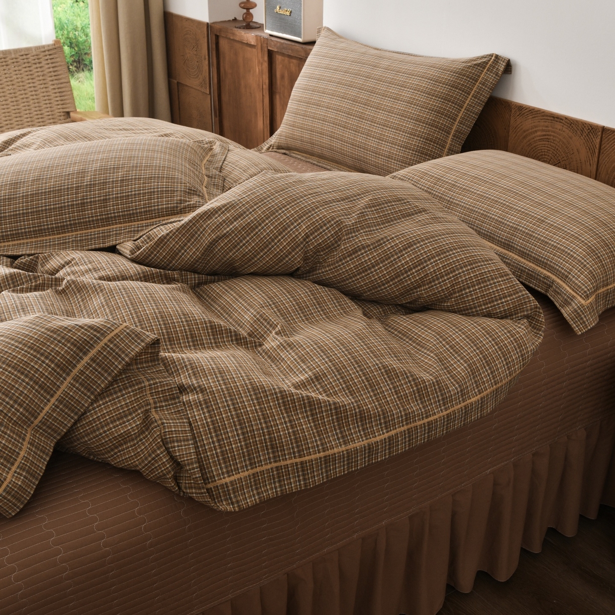 91家纺网 家纺一手货源 找家纺 金艾草 2026春夏新款全棉纯棉色织水洗棉床盖四件套 沉香-褐色