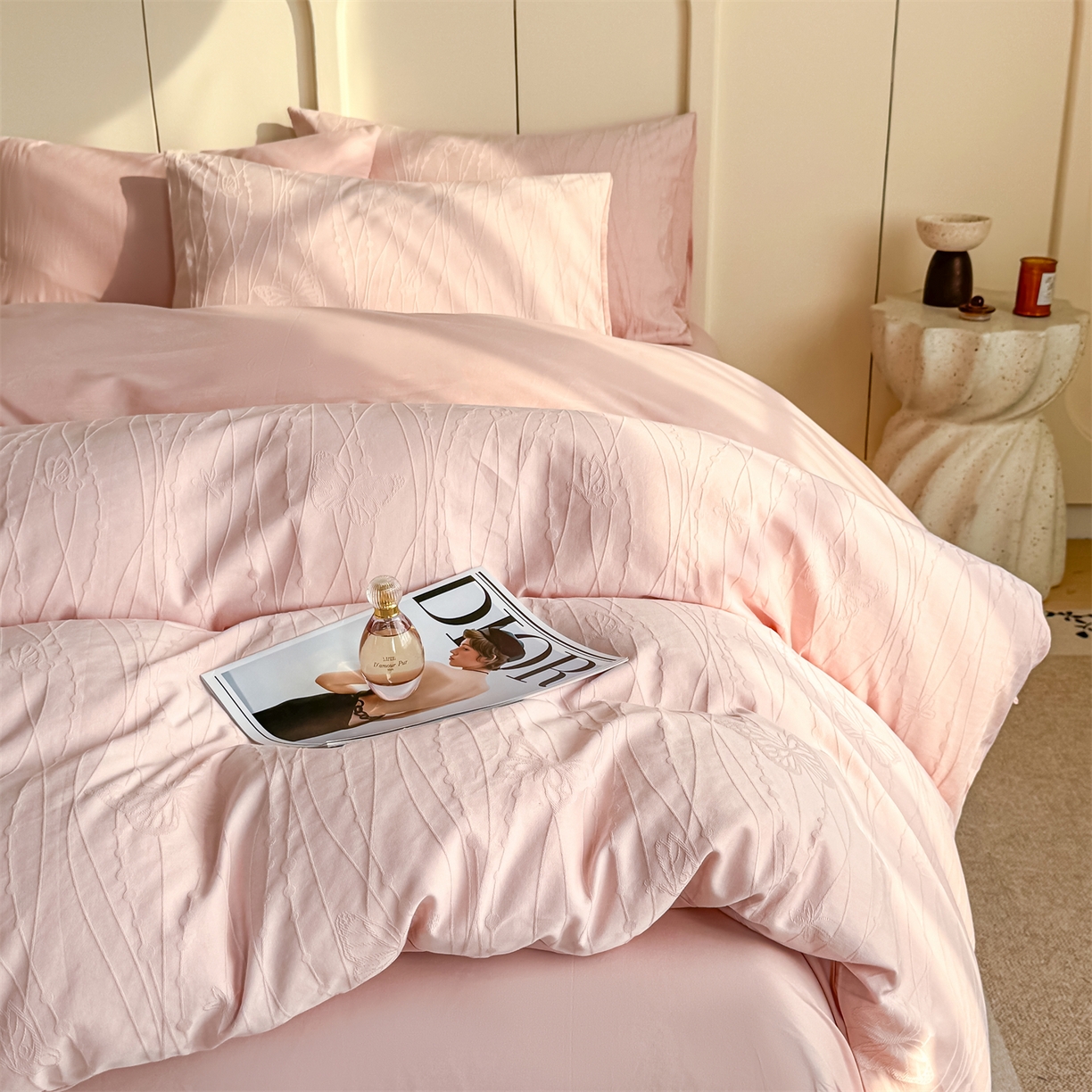 91家纺网 家纺一手货源 找家纺 灰鲸 2026新款全棉纯棉厚织贡缎大提花四件套 如梦-蜜春粉