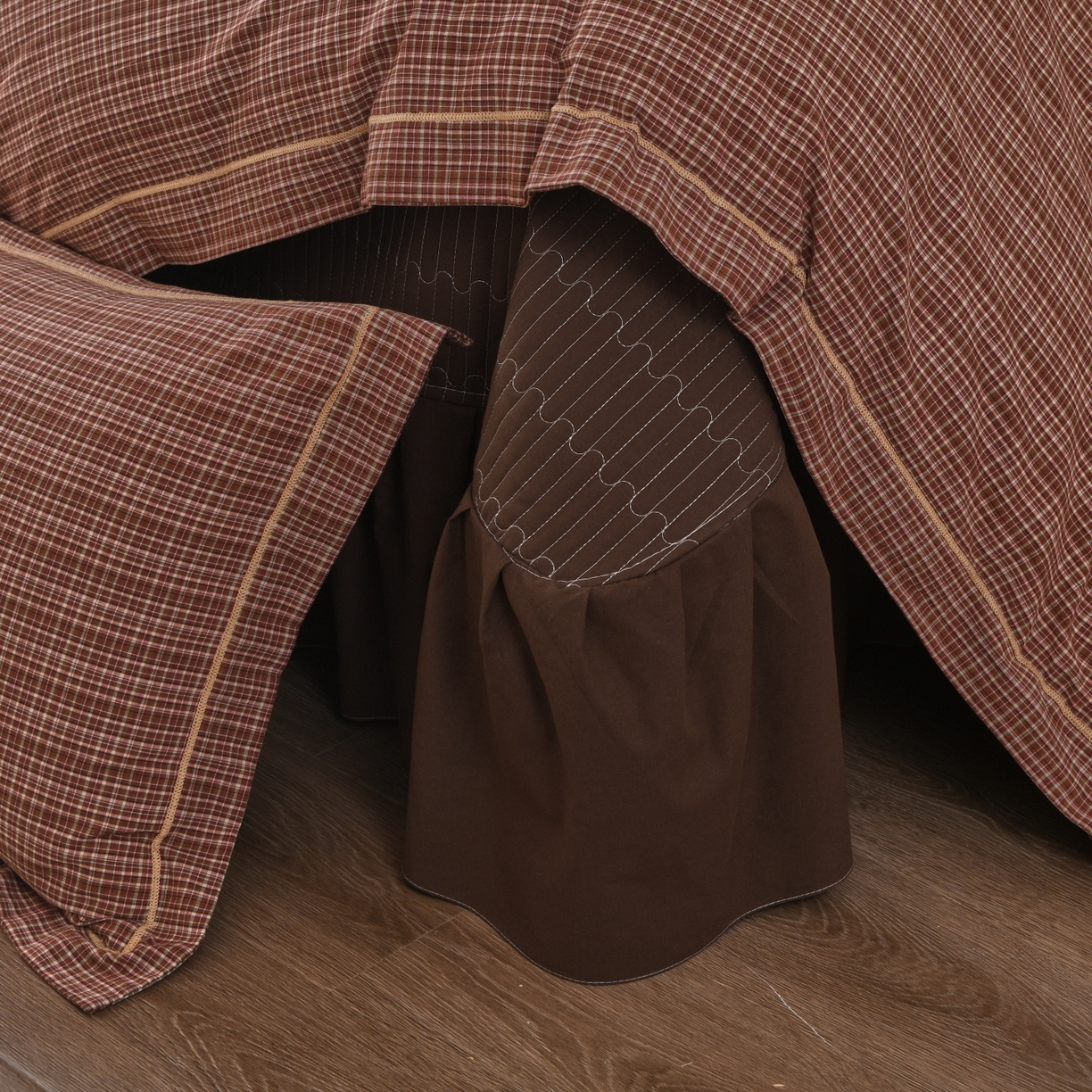 91家纺网 家纺一手货源 找家纺 金艾草 2026春夏新款全棉纯棉色织水洗棉床盖四件套 沉香-橘红