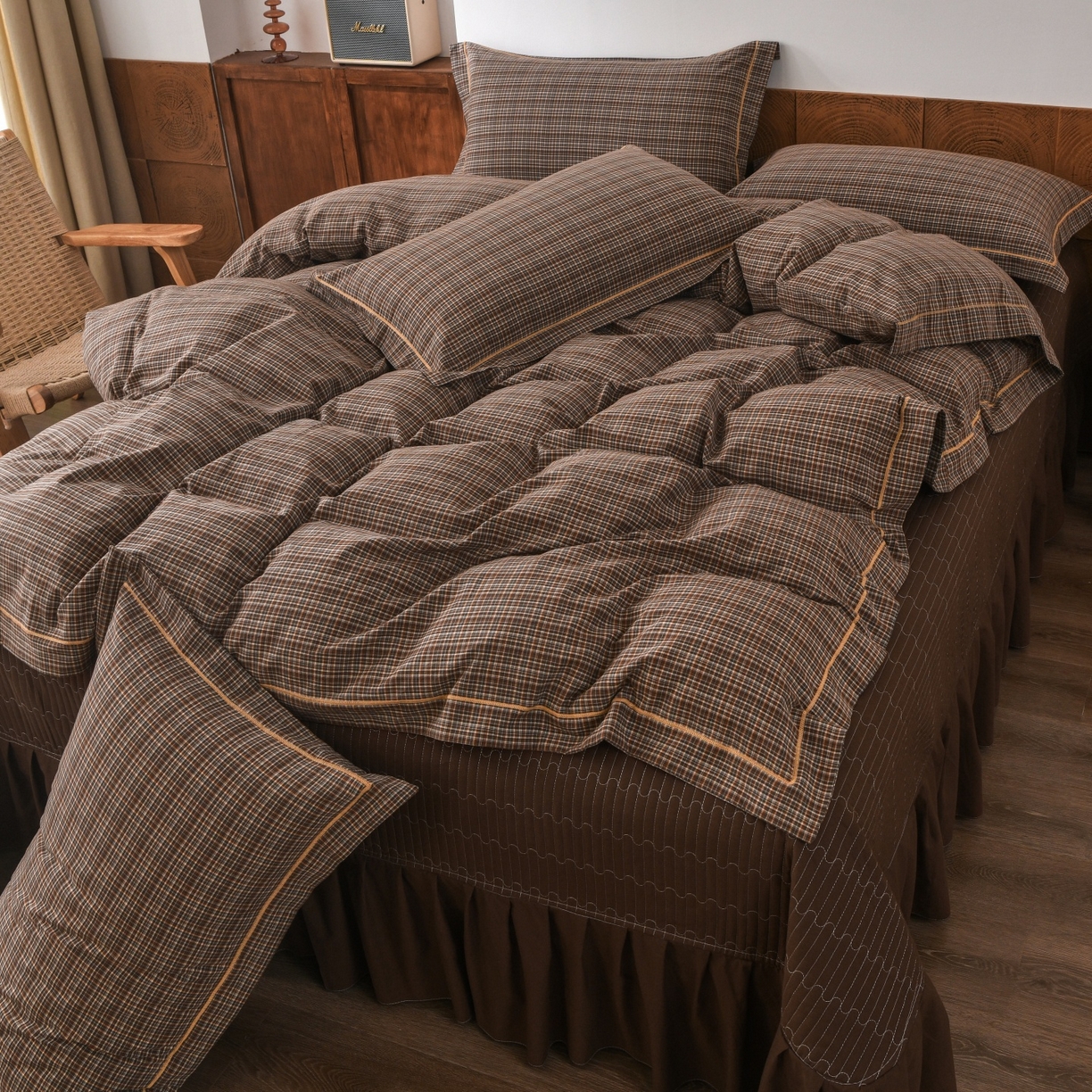 91家纺网 家纺一手货源 找家纺 金艾草 2026春夏新款全棉纯棉色织水洗棉床盖四件套 沉香-咖色