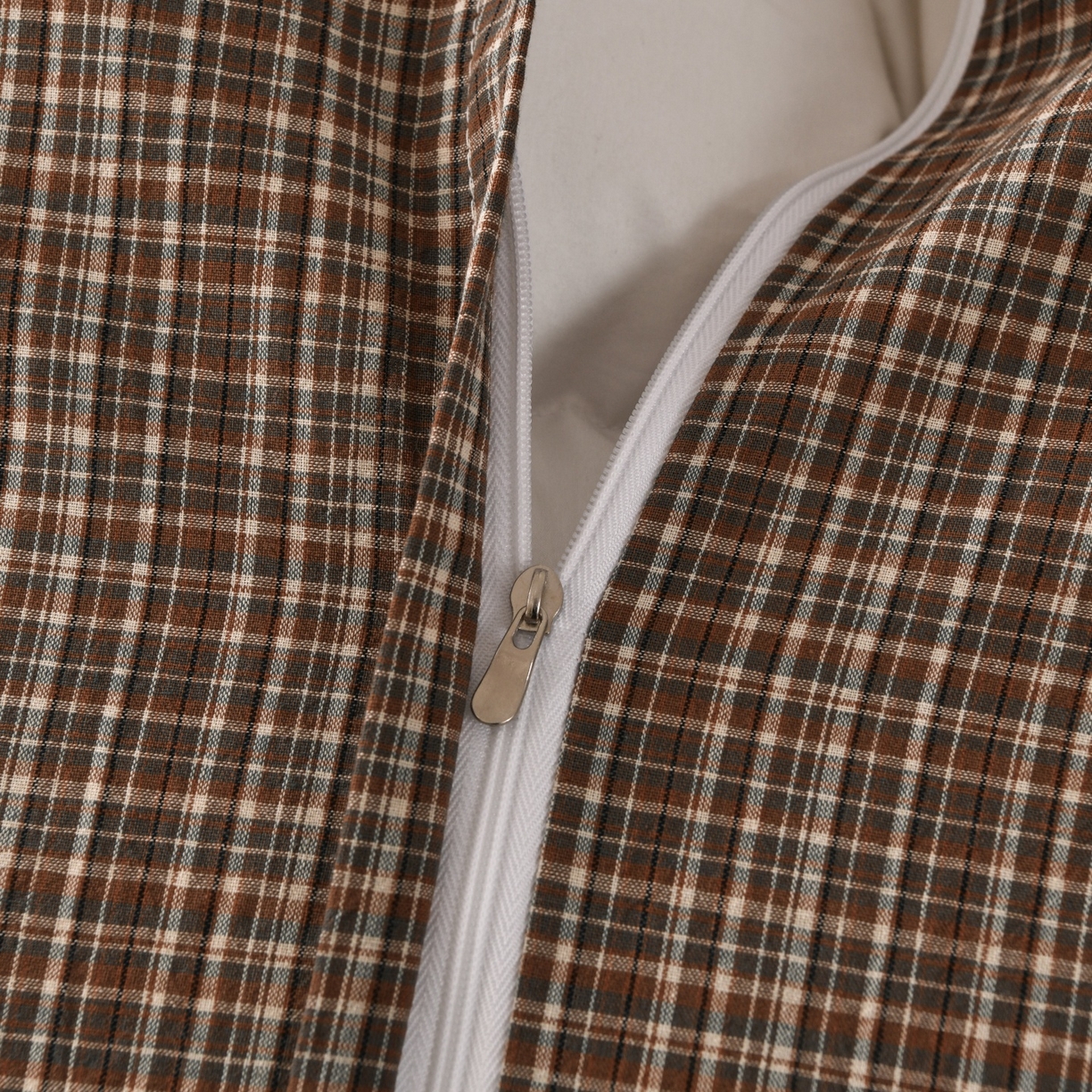 91家纺网 家纺一手货源 找家纺 金艾草 2026春夏新款全棉纯棉色织水洗棉床盖四件套 沉香-咖色