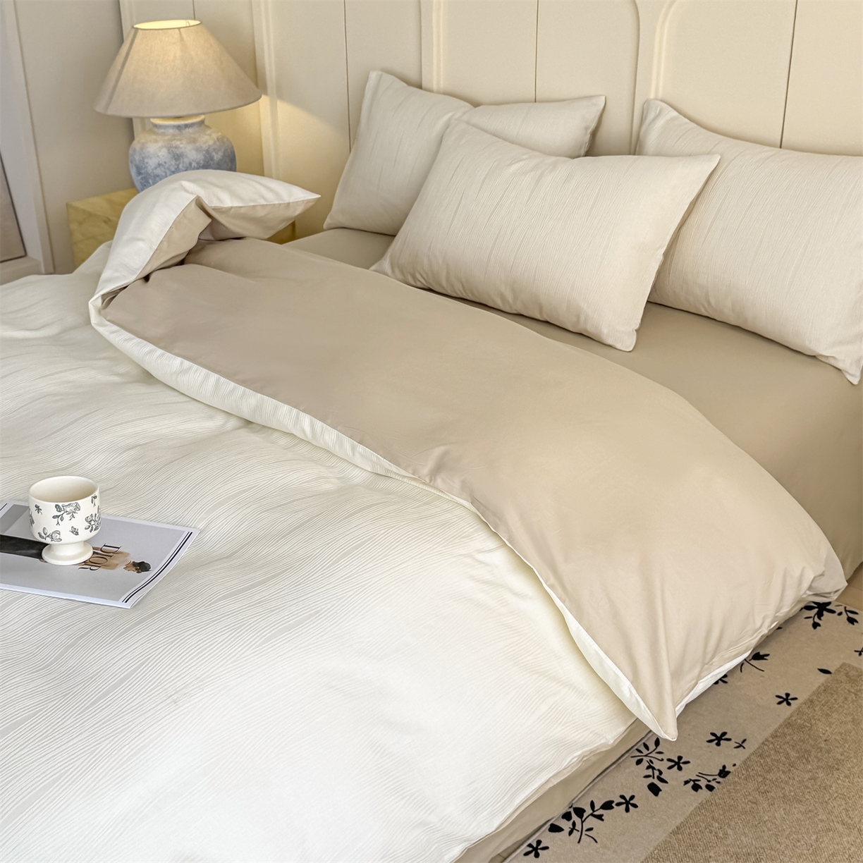 91家纺网 家纺一手货源 找家纺 灰鲸 2026新款全棉纯棉厚织贡缎大提花四件套 素柏-杏仁奶霜