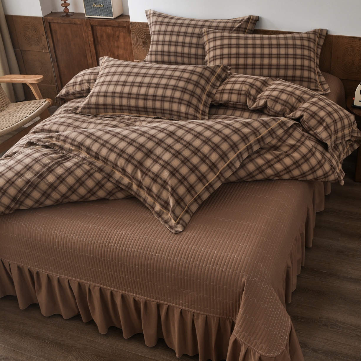 91家纺网 家纺一手货源 找家纺 金艾草 2026春夏新款全棉纯棉色织水洗棉床盖四件套 芳菲-咖