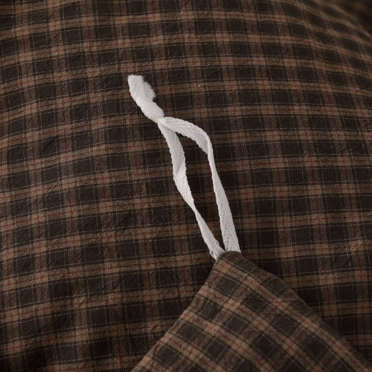 91家纺网 家纺一手货源 找家纺 金艾草 2026春夏新款全棉纯棉色织水洗棉床盖四件套 关山月-咖