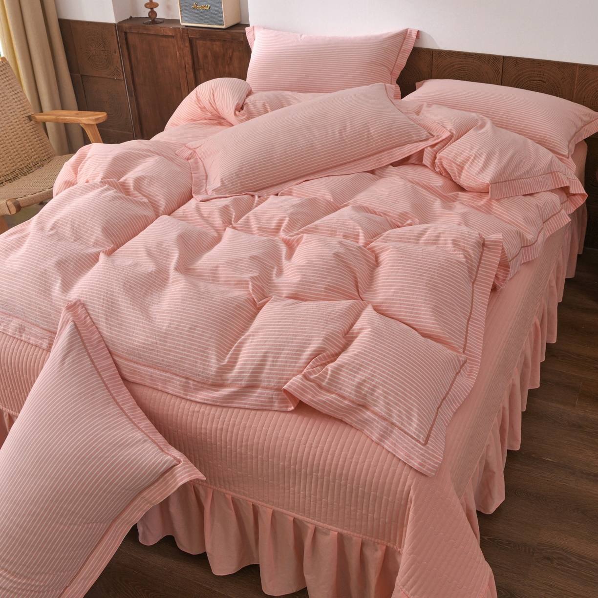 91家纺网 家纺一手货源 找家纺 金艾草 2026春夏新款全棉纯棉色织水洗棉床盖四件套 条纹-粉色