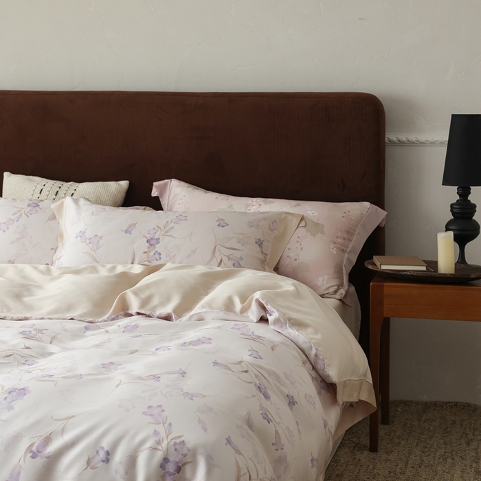 91家纺网 家纺一手货源 找家纺 ROZ home 蕊姿家居 2026春夏新款60s天丝棉数码印花四件套 风铃草 香槟