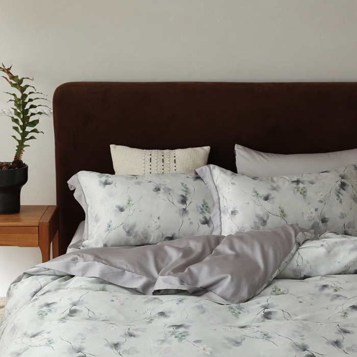 91家纺网 家纺一手货源 找家纺 ROZ home 蕊姿家居 2026春夏新款60s天丝棉数码印花四件套 葡萄 绿