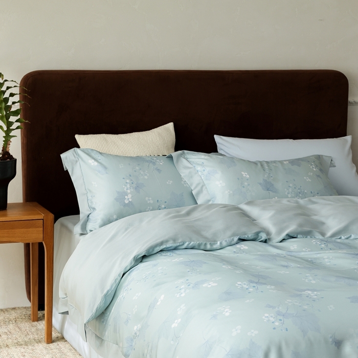 91家纺网 家纺一手货源 找家纺 ROZ home 蕊姿家居 2026春夏新款60s天丝棉数码印花四件套 秋海棠 山岚