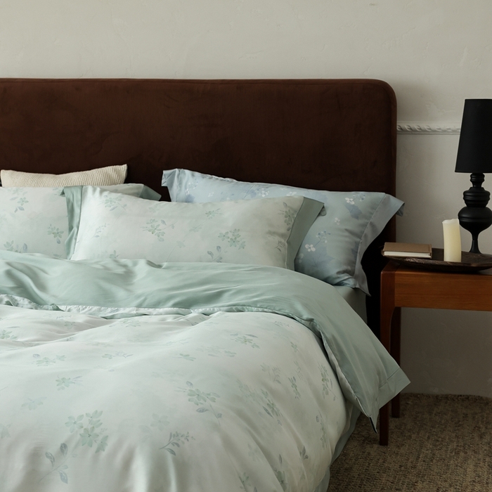 91家纺网 家纺一手货源 找家纺 ROZ home 蕊姿家居 2026春夏新款60s天丝棉数码印花四件套 浮香 绿