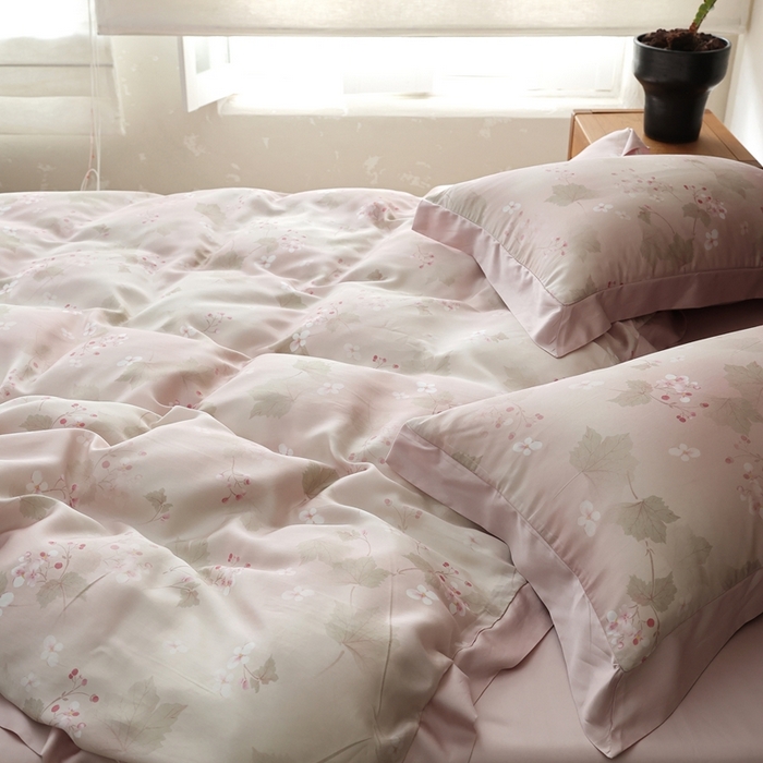 91家纺网 家纺一手货源 找家纺 ROZ home 蕊姿家居 2026春夏新款60s天丝棉数码印花四件套 秋海棠 粉