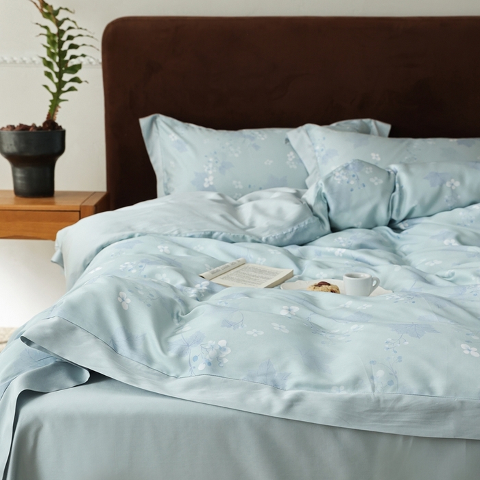 91家纺网 家纺一手货源 找家纺 ROZ home 蕊姿家居 2026春夏新款60s天丝棉数码印花四件套 秋海棠 山岚