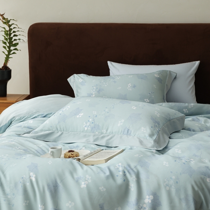 91家纺网 家纺一手货源 找家纺 ROZ home 蕊姿家居 2026春夏新款60s天丝棉数码印花四件套 秋海棠 山岚