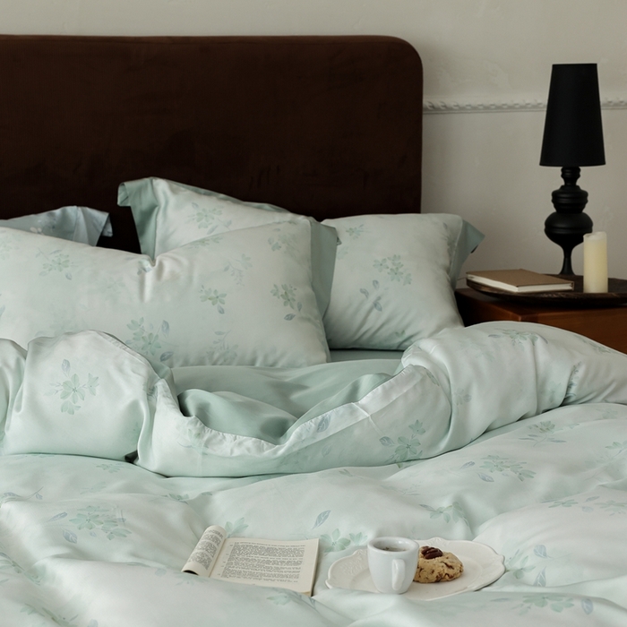 91家纺网 家纺一手货源 找家纺 ROZ home 蕊姿家居 2026春夏新款60s天丝棉数码印花四件套 浮香 绿