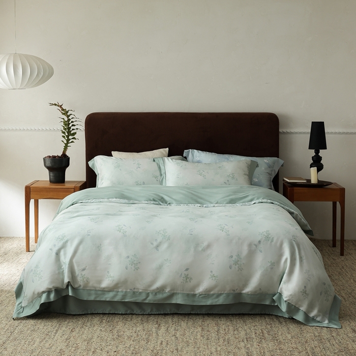 91家纺网 家纺一手货源 找家纺 ROZ home 蕊姿家居 2026春夏新款60s天丝棉数码印花四件套 浮香 绿